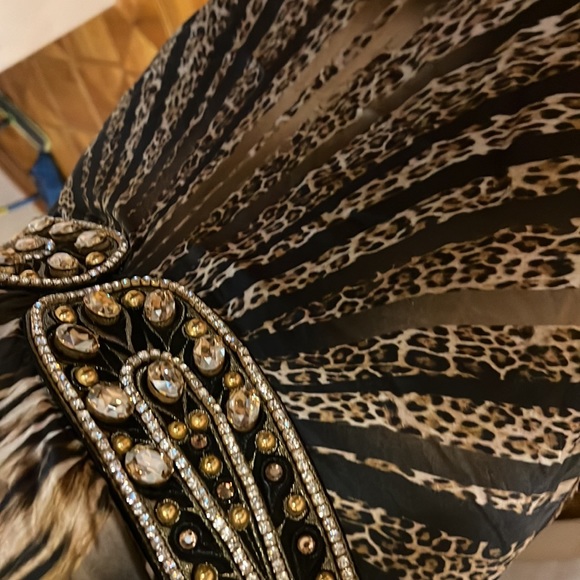 Silk custom made gown - Picture 4 of 7